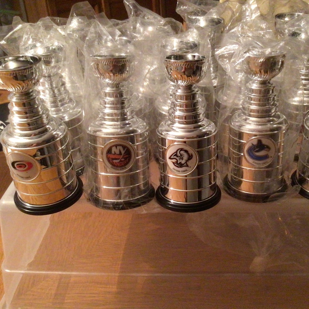 NHL Mini Stanley cup trophy